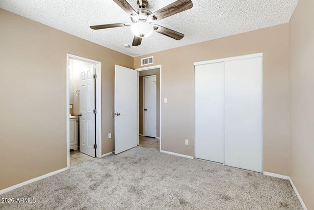 4526 E BURGESS Lane, Phoenix, AZ 85042