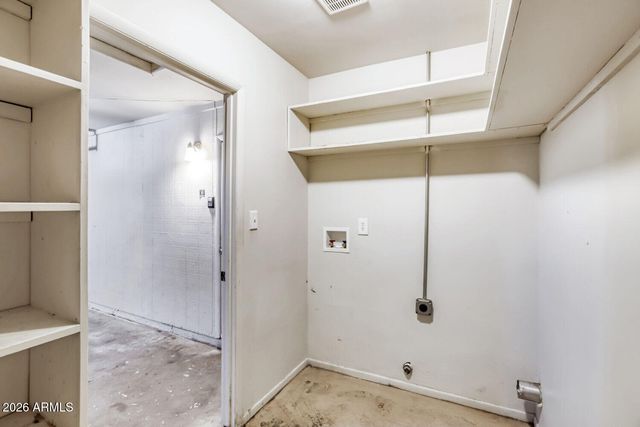 4526 E BURGESS Lane, Phoenix, AZ 85042