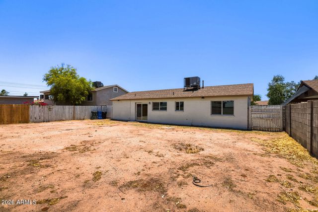 4526 E BURGESS Lane, Phoenix, AZ 85042