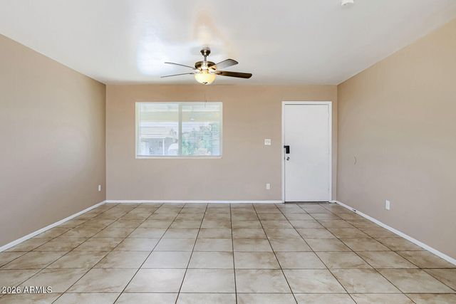 4526 E BURGESS Lane, Phoenix, AZ 85042