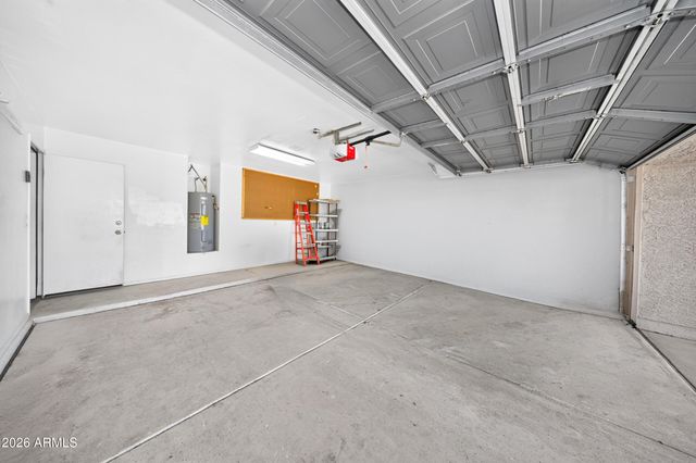 6632 S 18TH Drive, Phoenix, AZ 85041