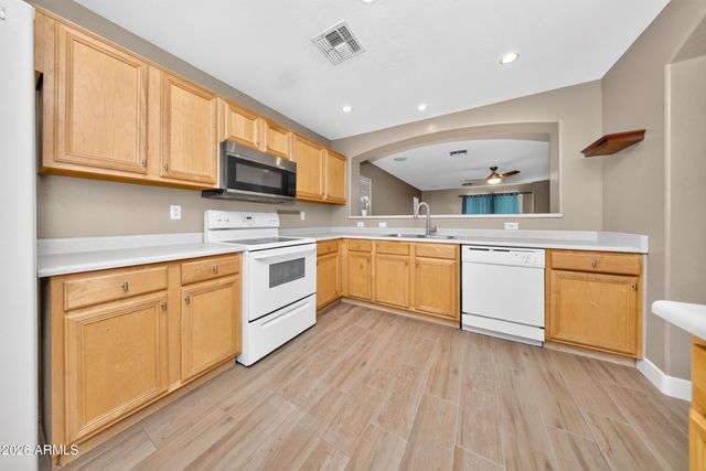 6632 S 18TH Drive, Phoenix, AZ 85041