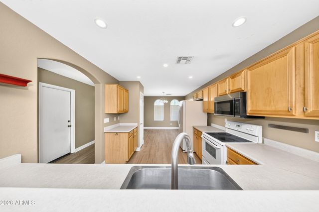 6632 S 18TH Drive, Phoenix, AZ 85041
