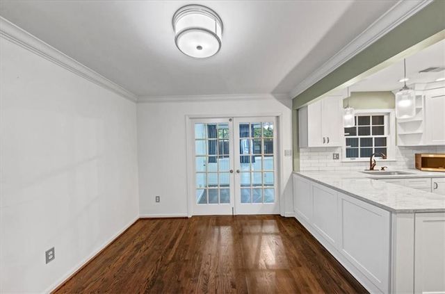 144 Woodmere NW Square, Atlanta, GA 30327