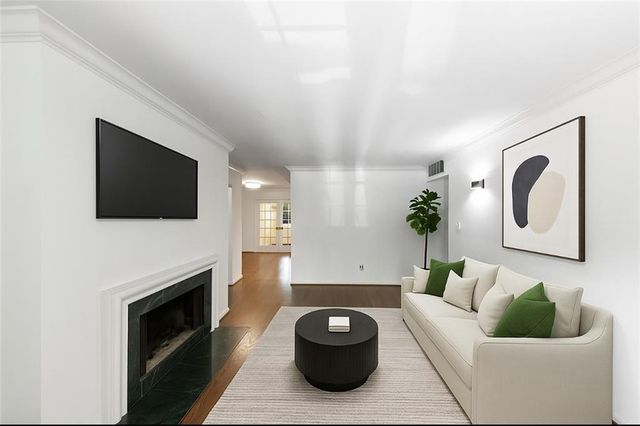 144 Woodmere NW Square, Atlanta, GA 30327