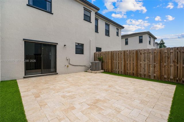 13388 SW 286th St, Homestead, FL 33033