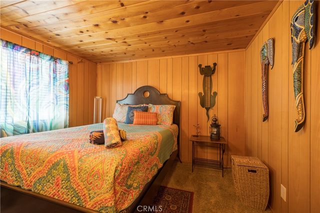 620 W Aeroplane Boulevard, Big Bear City, CA 92314