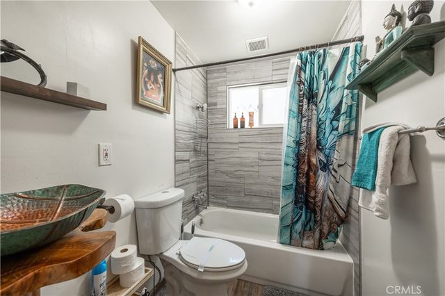 620 W Aeroplane Boulevard, Big Bear City, CA 92314