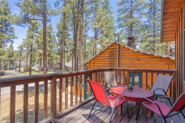 620 W Aeroplane Boulevard, Big Bear City, CA 92314