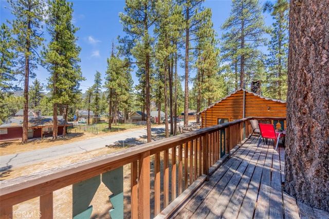 620 W Aeroplane Boulevard, Big Bear City, CA 92314