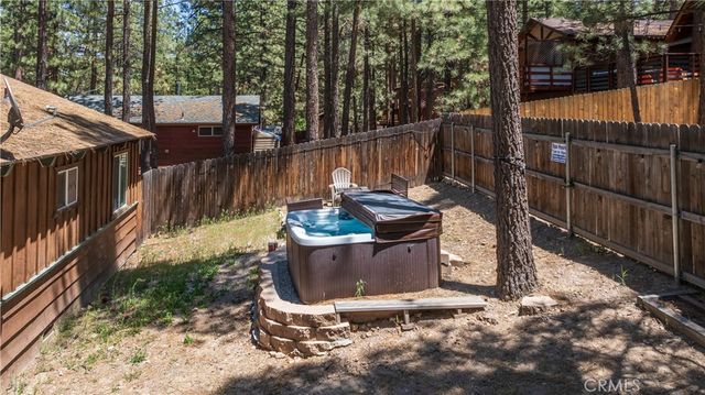 620 W Aeroplane Boulevard, Big Bear City, CA 92314