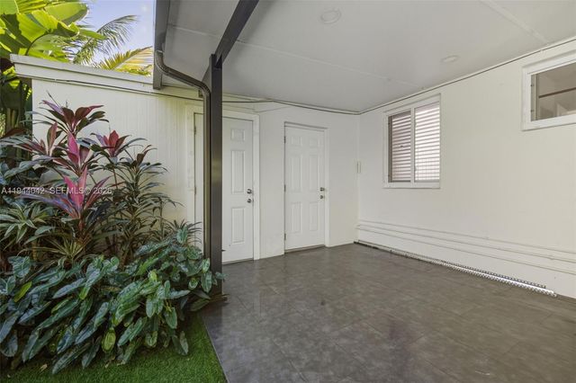 16101 NE 8th Ave, North Miami Beach, FL 33162