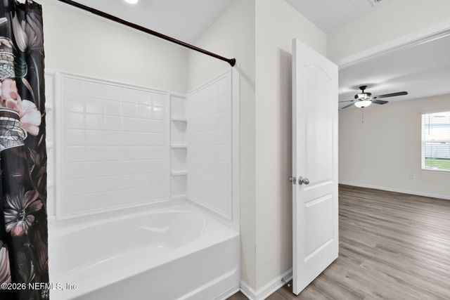 2347 OAK STREAM Drive, Green Cove Springs, FL 32043
