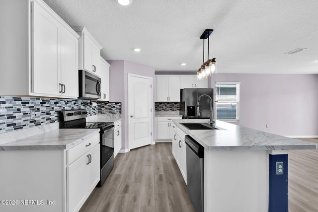 2347 OAK STREAM Drive, Green Cove Springs, FL 32043