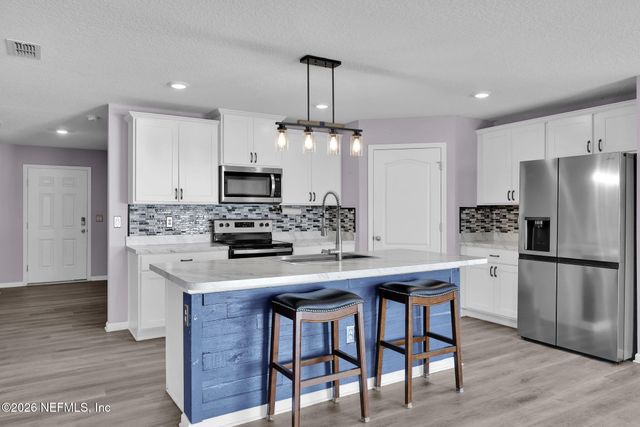 2347 OAK STREAM Drive, Green Cove Springs, FL 32043