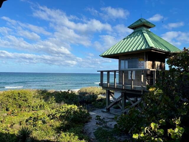 3163 NE 8th Avenue, Boca Raton, FL 33431
