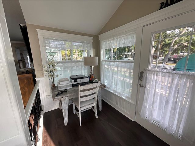 202 FAIRMONT STREET, Clearwater, FL 33755