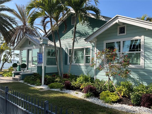 202 FAIRMONT STREET, Clearwater, FL 33755