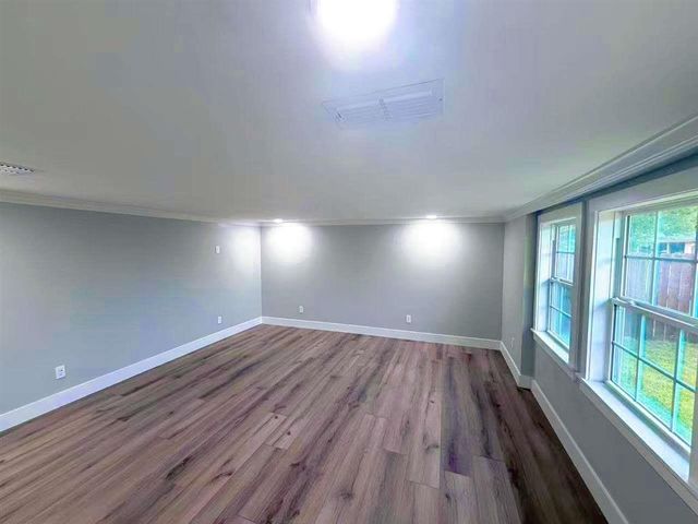 4025 Louisiana Ave, Lake Charles, LA 70607