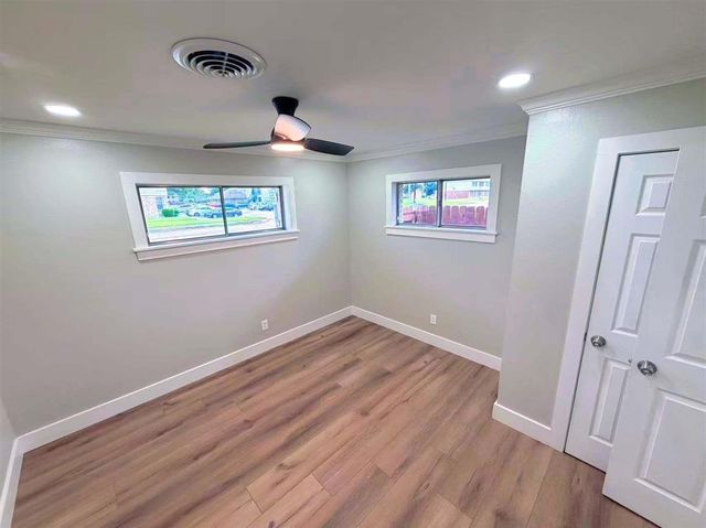 4025 Louisiana Ave, Lake Charles, LA 70607
