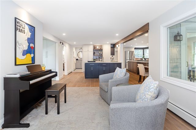 30 Standish Road, Jamestown, RI 02835