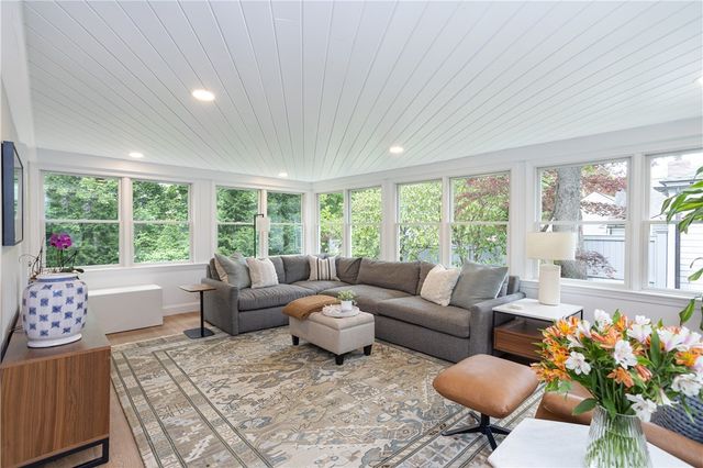 30 Standish Road, Jamestown, RI 02835