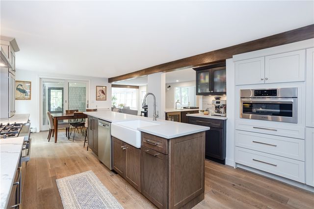 30 Standish Road, Jamestown, RI 02835