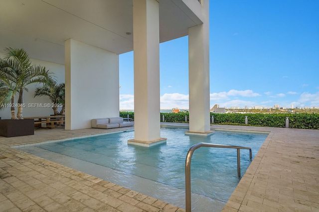 1040 Biscayne Blvd 2603, Miami, FL 33132