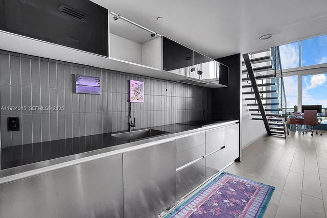 1040 Biscayne Blvd 2603, Miami, FL 33132