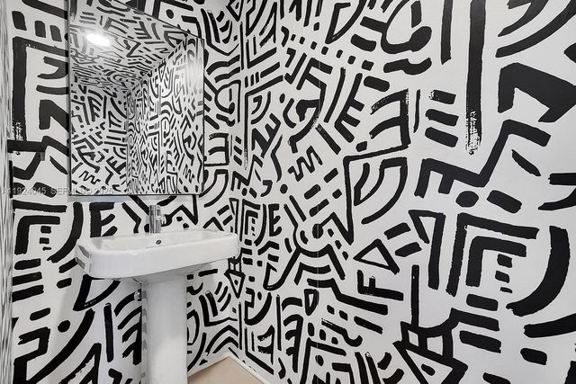 1040 Biscayne Blvd 2603, Miami, FL 33132