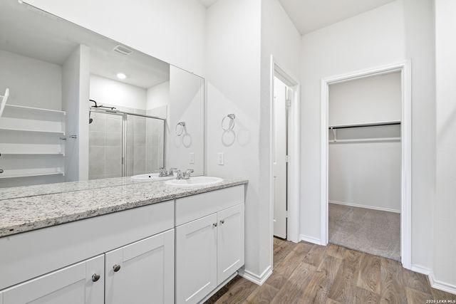6559 Embankment Road, San Antonio, TX 78252
