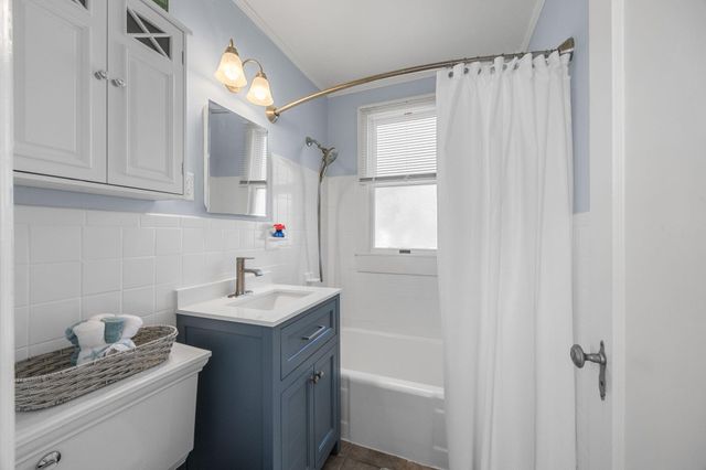 328 Boxberry Hill Road UNIT 328, Teaticket, MA 02536