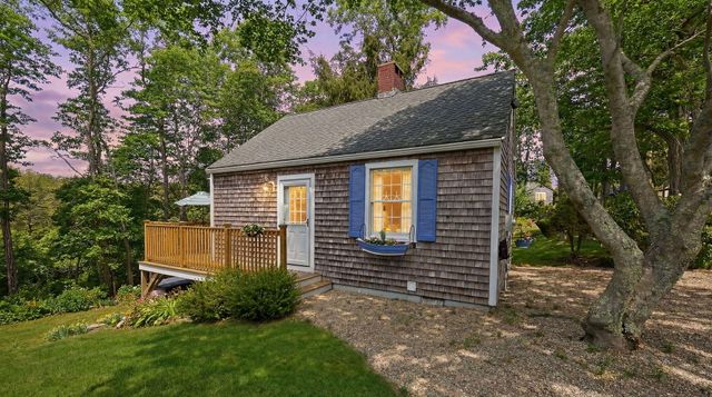 328 Boxberry Hill Road UNIT 328, Teaticket, MA 02536