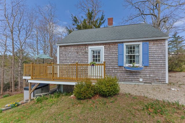 328 Boxberry Hill Road UNIT 328, Teaticket, MA 02536