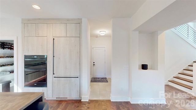 1220 Lomax Avenue, Charlotte, NC 28211