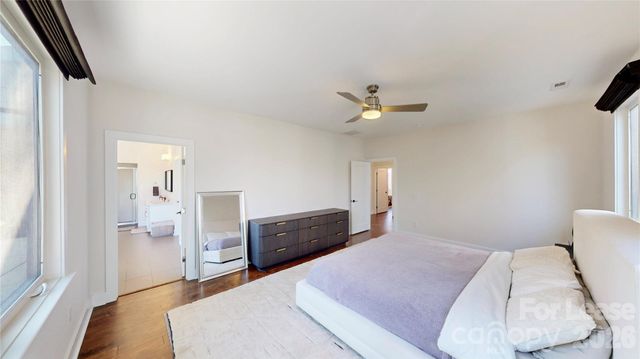 1220 Lomax Avenue, Charlotte, NC 28211
