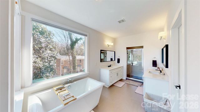 1220 Lomax Avenue, Charlotte, NC 28211