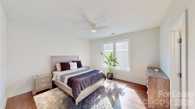 1220 Lomax Avenue, Charlotte, NC 28211