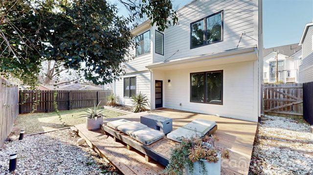 1220 Lomax Avenue, Charlotte, NC 28211