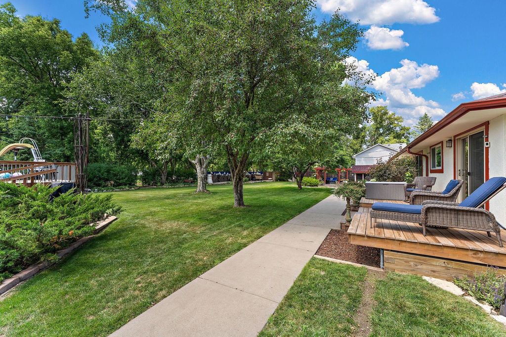 1049 2nd Street, Saint Paul Park, MN 55071 — photo 2
