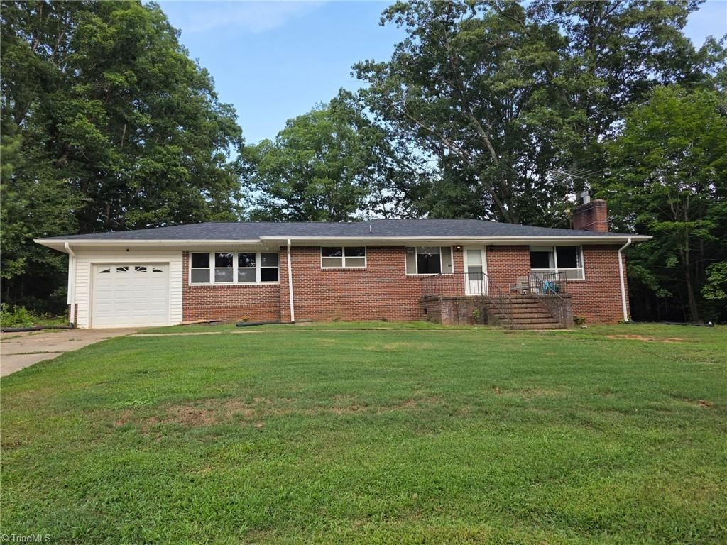 749 Oregon Hill Road, Reidsville, NC 27320
