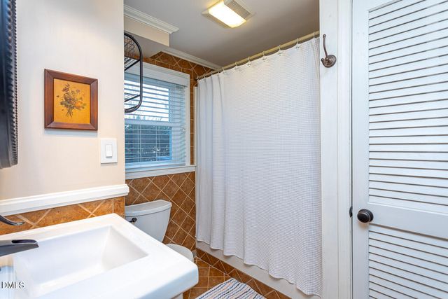 3200 Fairforest Place, Raleigh, NC 27604