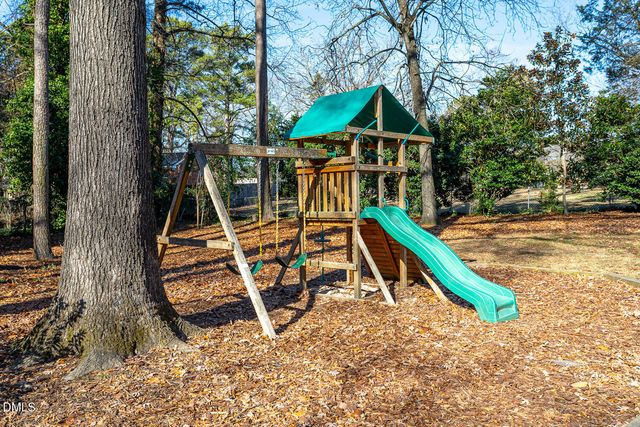 3200 Fairforest Place, Raleigh, NC 27604