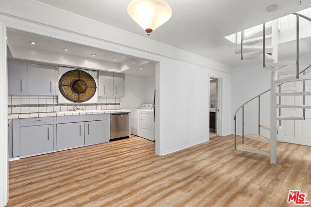 2749 S Sepulveda Boulevard, Los Angeles, CA 90064