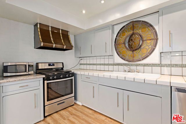 2749 S Sepulveda Boulevard, Los Angeles, CA 90064