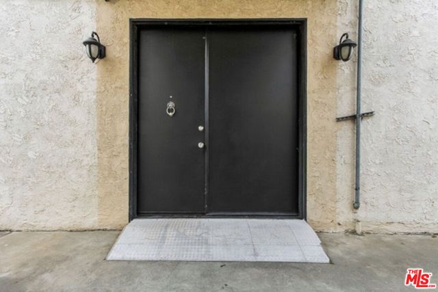 2749 S Sepulveda Boulevard, Los Angeles, CA 90064