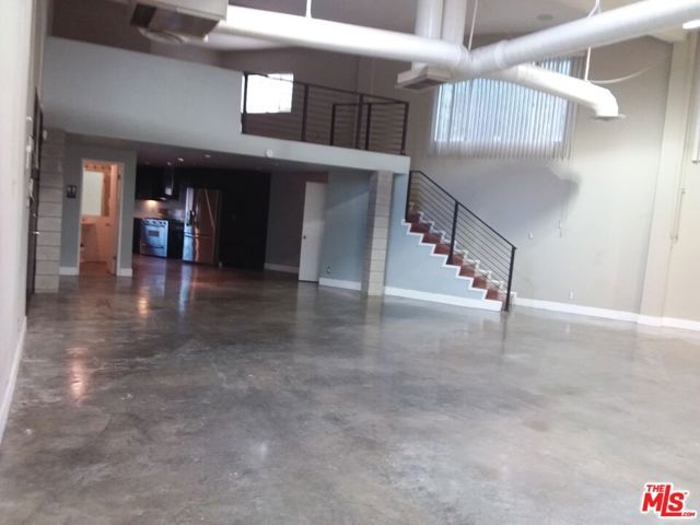 2749 S Sepulveda Boulevard, Los Angeles, CA 90064