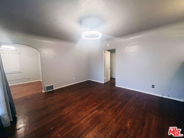 2749 S Sepulveda Boulevard, Los Angeles, CA 90064