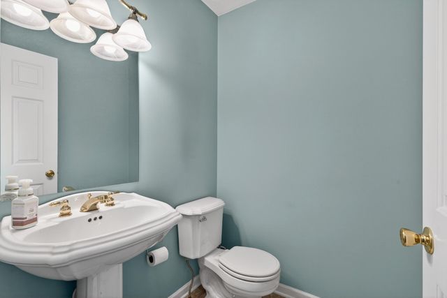 401 Hillbrook Drive, Nicholasville, KY 40356