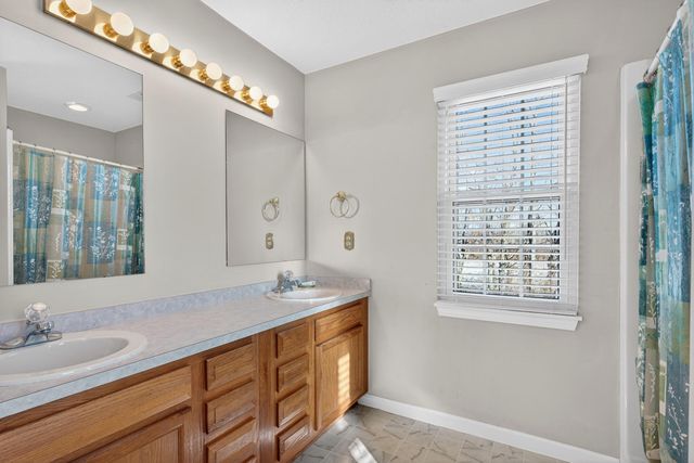 401 Hillbrook Drive, Nicholasville, KY 40356